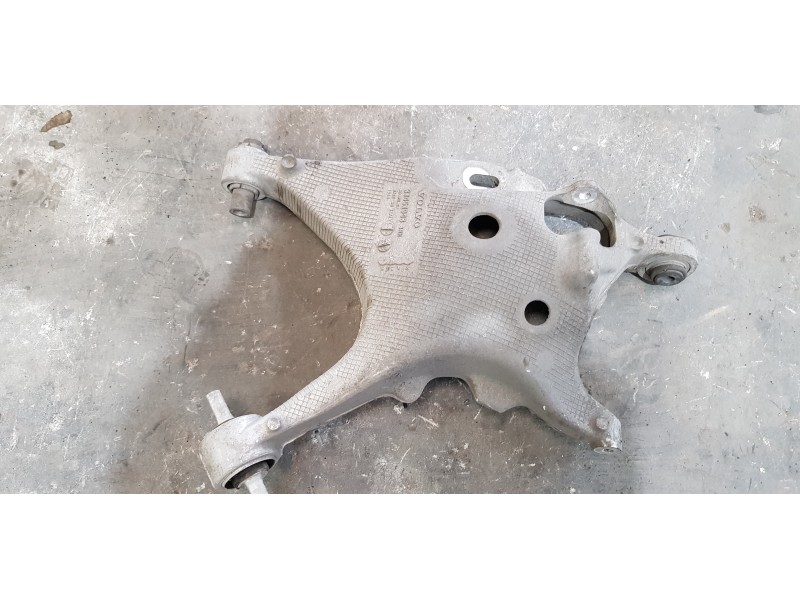 Recambio de brazo suspension inferior trasero derecho para volvo xc60 r design awd referencia OEM IAM 31451943  