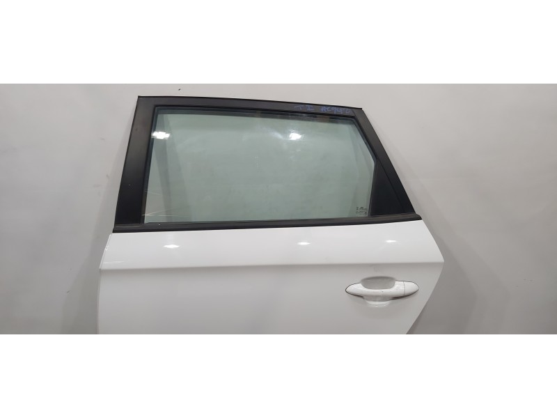 Recambio de puerta trasera izquierda para kia carens ( ) concept referencia OEM IAM 77003A4000  