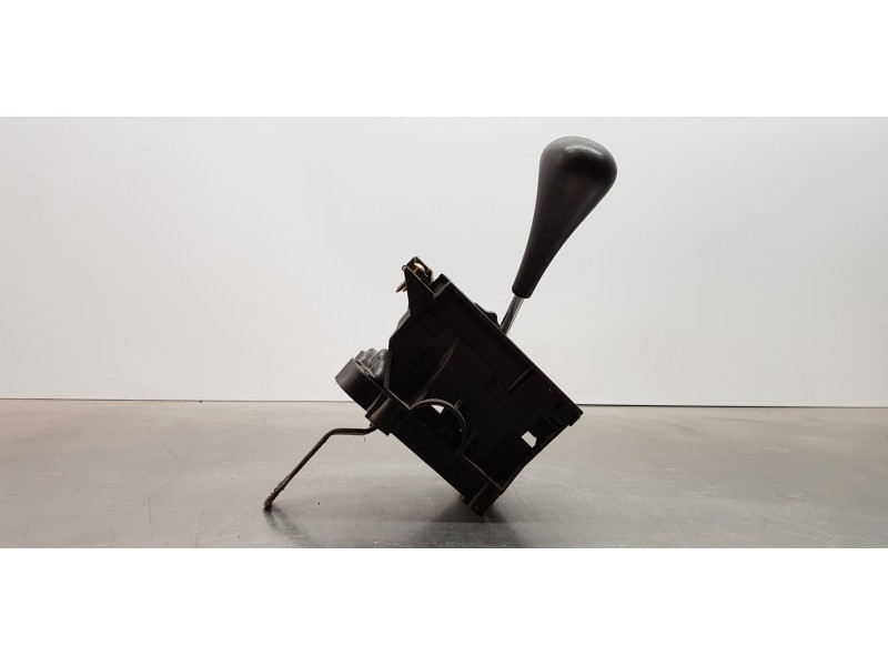 Recambio de palanca cambio para mercedes clase s (w126) berlina+coupe se 300 referencia OEM IAM A1262600738 1262670740 