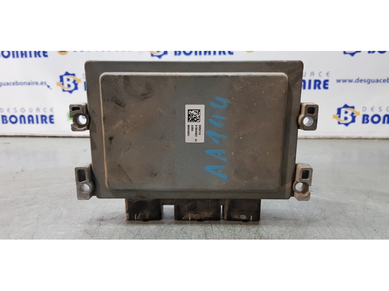 Recambio de centralita motor uce para ford fiesta (cb1) ghia referencia OEM IAM 8V2112A650HC  