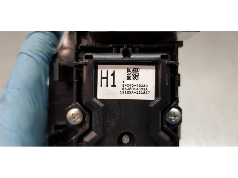 Recambio de mando elevalunas delantero izquierdo para toyota rav 4 plug-in hybrid advance referencia OEM IAM 8404042080  