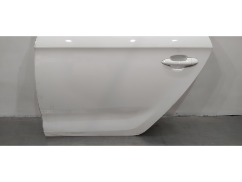 Recambio de puerta trasera izquierda para kia carens ( ) concept referencia OEM IAM 77003A4000  