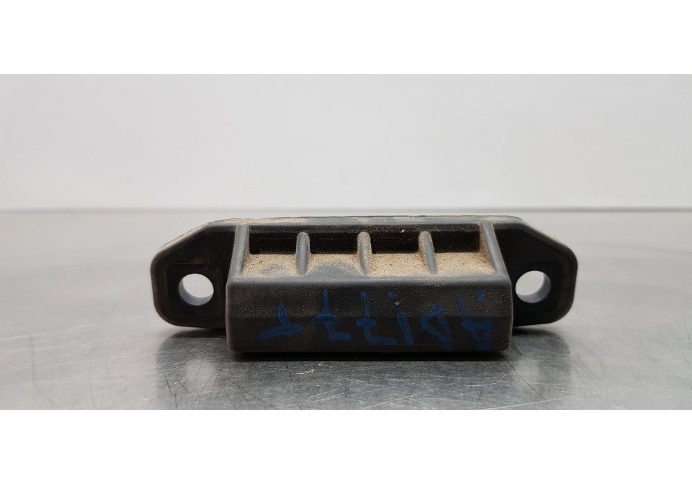 Recambio de maneta exterior porton para toyota rav 4 plug-in hybrid advance referencia OEM IAM 8484047040  