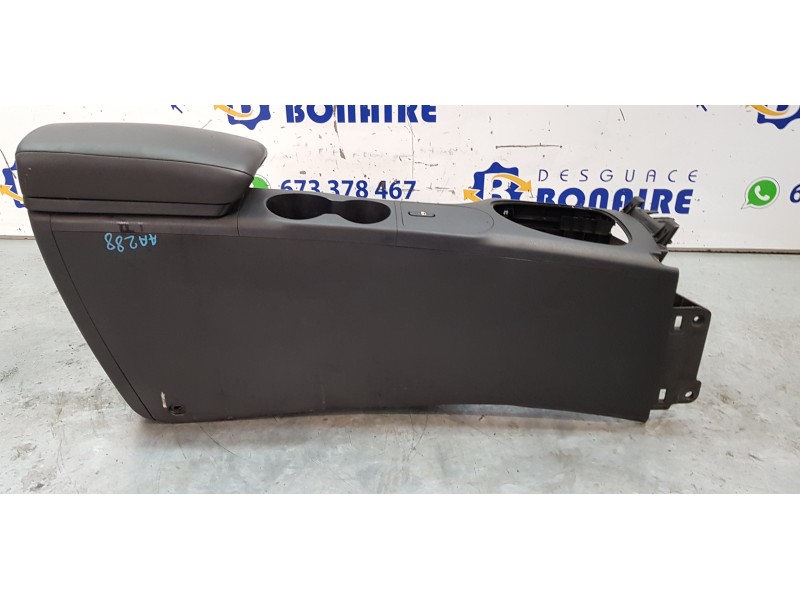 Recambio de apoyabrazos central para nissan qashqai (j10) visia referencia OEM IAM 96910JD03E   Recambio de apoyabrazos central para nissan qashqai (j10) visia referencia OEM IAM 96910JD03E