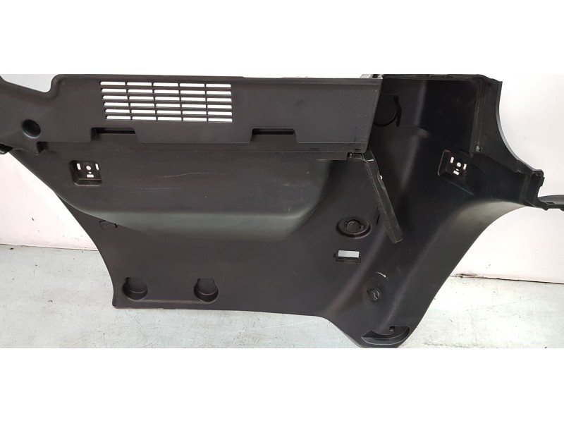 Recambio de guarnecido porton trasero para kia carens ( ) concept referencia OEM IAM 85730A4000WK  