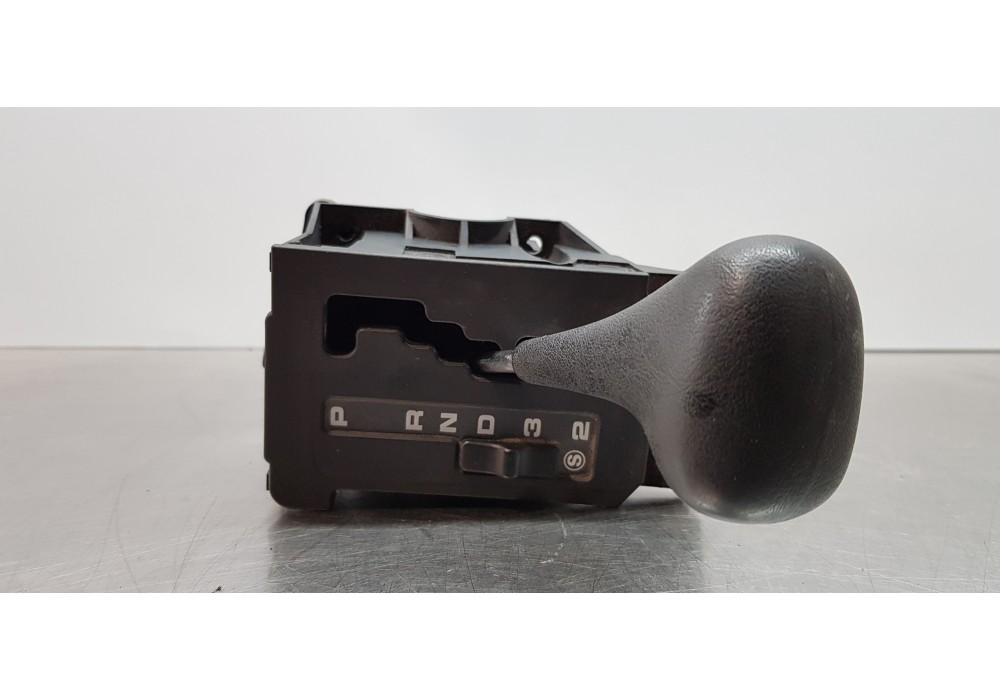 Recambio de palanca cambio para mercedes clase s (w126) berlina+coupe se 300 referencia OEM IAM A1262600738 1262670740 