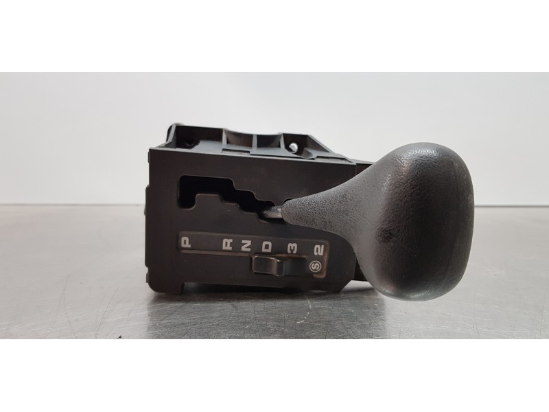 Recambio de palanca cambio para mercedes clase s (w126) berlina+coupe se 300 referencia OEM IAM A1262600738 1262670740 