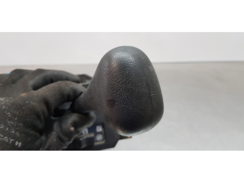 Recambio de palanca cambio para mercedes clase s (w126) berlina+coupe se 300 referencia OEM IAM A1262600738 1262670740  Recambio de palanca cambio para mercedes clase s (w126) berlina+coupe se 300 referencia OEM IAM A1262600738 1262670740