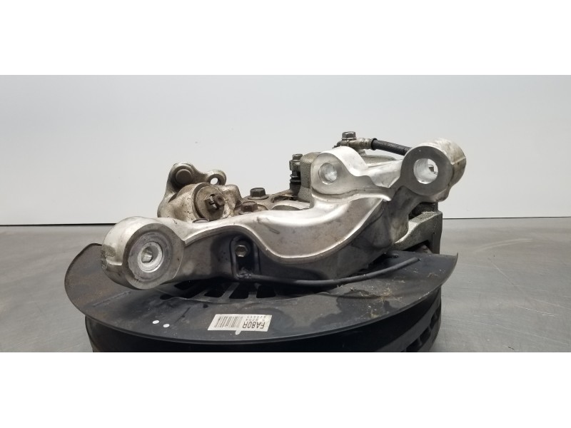 Recambio de mangueta delantera derecha para toyota rav 4 plug-in hybrid advance referencia OEM IAM 4320142010  