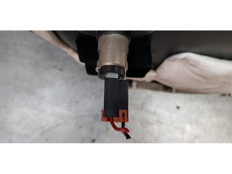 Recambio de guarnecido porton trasero para kia carens ( ) concept referencia OEM IAM 85730A4000WK  