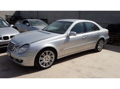 mercedes clase e (w211) berlina del año 2007 2