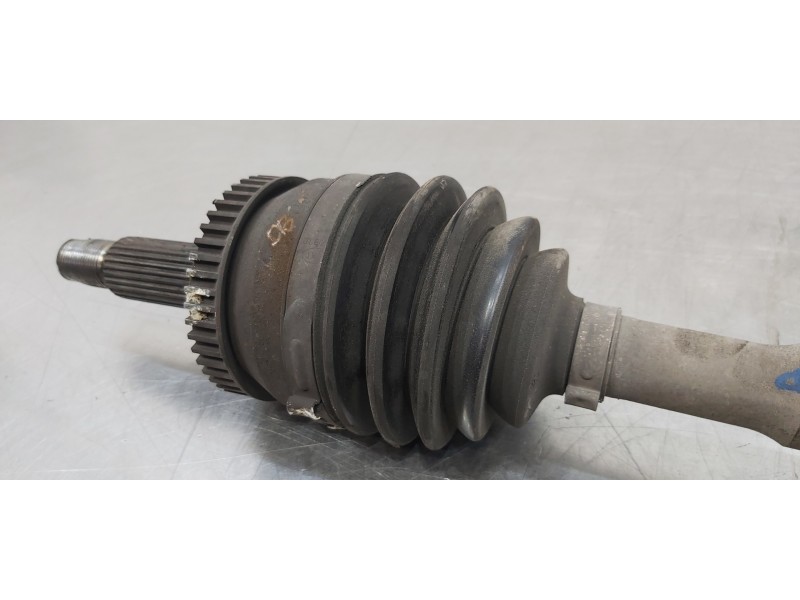 Recambio de transmision delantera derecha para kia carens ( ) concept referencia OEM IAM 49501A4220  