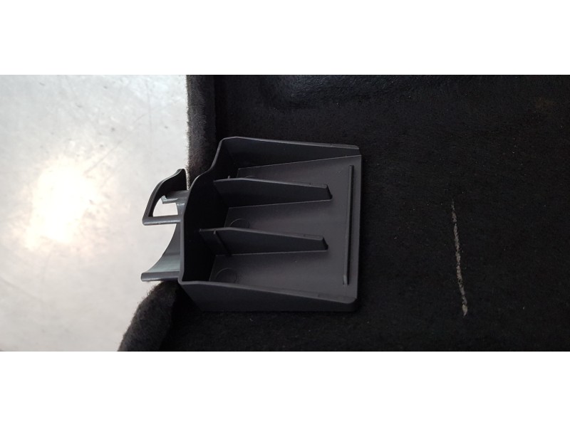 Recambio de bandeja trasera para opel astra h berlina enjoy referencia OEM IAM 13129746   Recambio de bandeja trasera para opel astra h berlina enjoy referencia OEM IAM 13129746