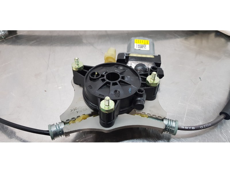 Recambio de elevalunas delantero derecho para kia rio (yb) drive referencia OEM IAM 82402H8100   Recambio de elevalunas delantero derecho para kia rio (yb) drive referencia OEM IAM 82402H8100