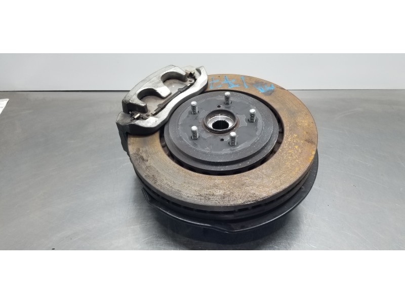 Recambio de mangueta delantera izquierda para toyota rav 4 plug-in hybrid advance referencia OEM IAM 4320242010  