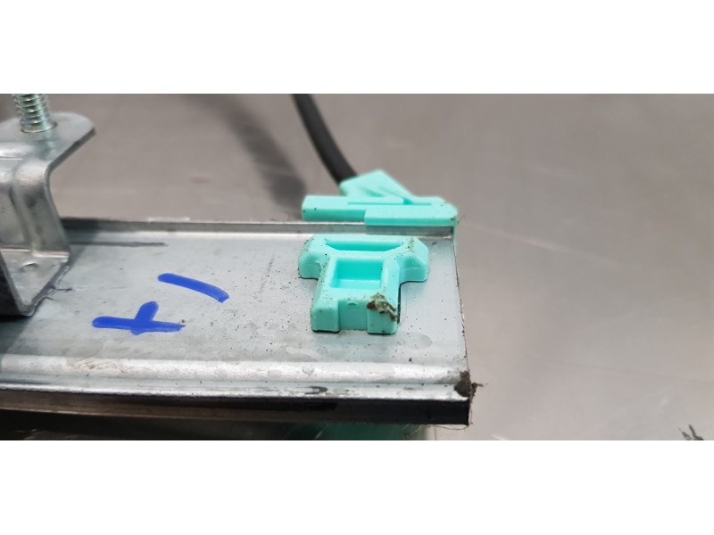 Recambio de elevalunas delantero izquierdo para kia rio (yb) drive referencia OEM IAM 82401H8110   Recambio de elevalunas delantero izquierdo para kia rio (yb) drive referencia OEM IAM 82401H8110