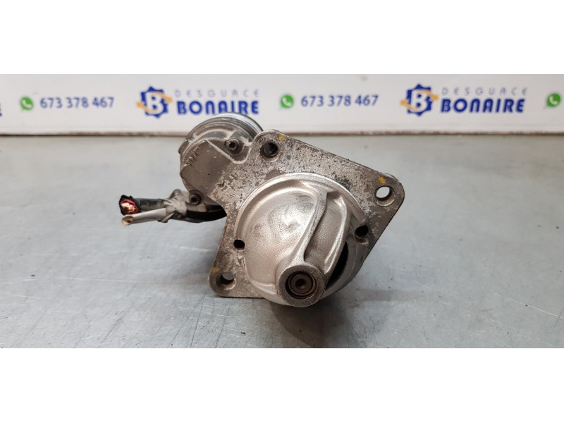 Recambio de motor arranque para ford fiesta (cb1) ghia referencia OEM IAM 8V2111000BE  
