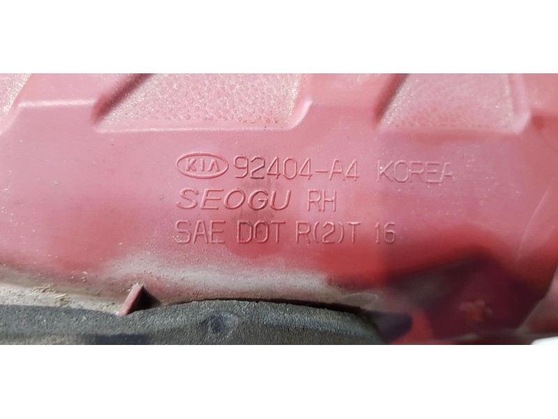 Recambio de piloto trasero derecho interior para kia carens ( ) concept referencia OEM IAM 92404A4500  