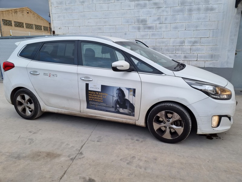 kia carens ( ) del año 2016