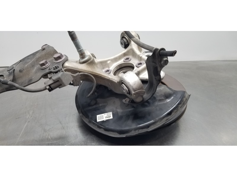 Recambio de mangueta trasera izquierda para toyota rav 4 plug-in hybrid advance referencia OEM IAM 4230542090  