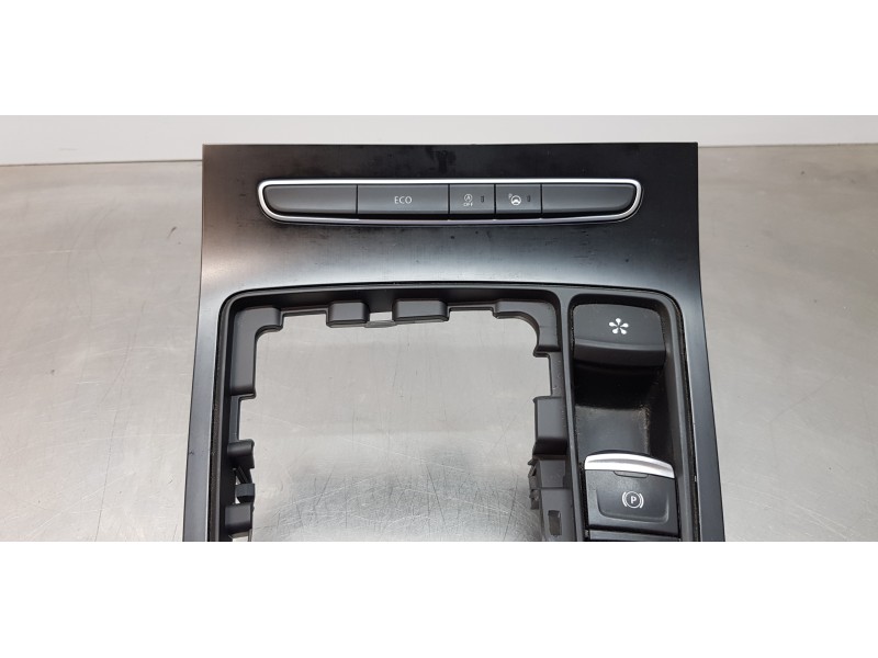 Recambio de freno de mano electrico para renault scenic iv grand limited referencia OEM IAM 969338945R  