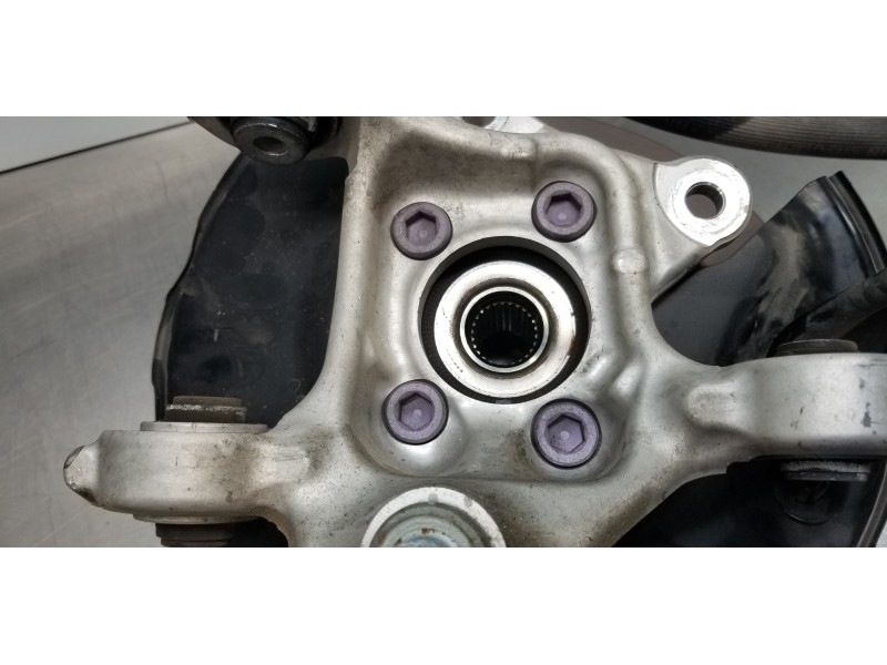 Recambio de mangueta trasera izquierda para toyota rav 4 plug-in hybrid advance referencia OEM IAM 4230542090  