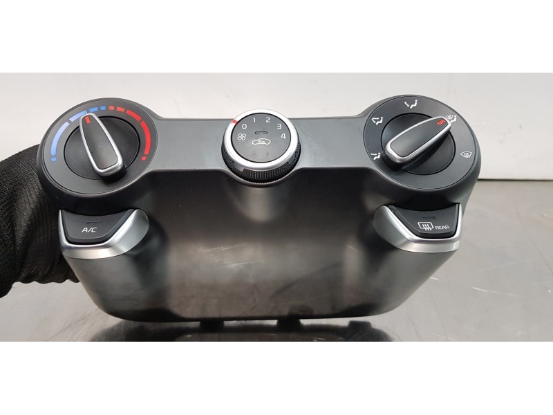 Recambio de mando calefaccion / aire acondicionado para kia rio (yb) drive referencia OEM IAM 97250H8120   Recambio de mando calefaccion / aire acondicionado para kia rio (yb) drive referencia OEM IAM 97250H8120
