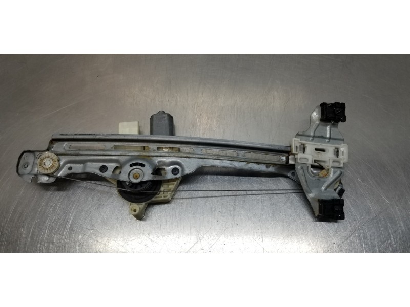 Recambio de elevalunas trasero derecho para peugeot 308 sw active referencia OEM IAM 9800273380 9678189980 
