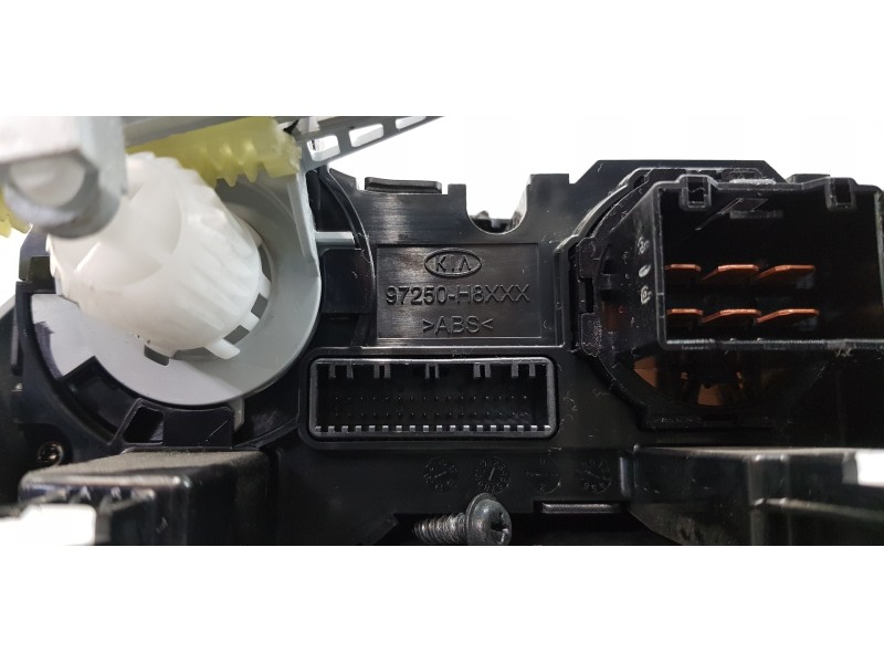 Recambio de mando calefaccion / aire acondicionado para kia rio (yb) drive referencia OEM IAM 97250H8120   Recambio de mando calefaccion / aire acondicionado para kia rio (yb) drive referencia OEM IAM 97250H8120