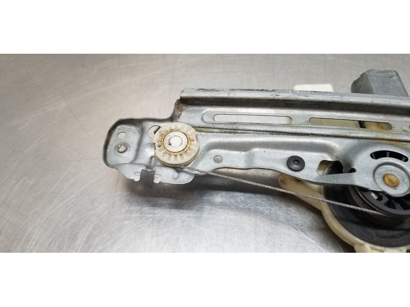 Recambio de elevalunas trasero derecho para peugeot 308 sw active referencia OEM IAM 9800273380 9678189980 