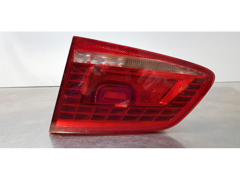 Recambio de piloto trasero derecho interior para volkswagen passat variant (365) highline referencia OEM IAM 3AF945308B   Recambio de piloto trasero derecho interior para volkswagen passat variant (365) highline referencia OEM IAM 3AF945308B