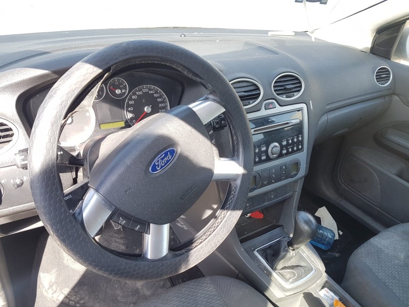 ford focus berlina (cap) del año 2006 ford focus berlina (cap) del año 2006