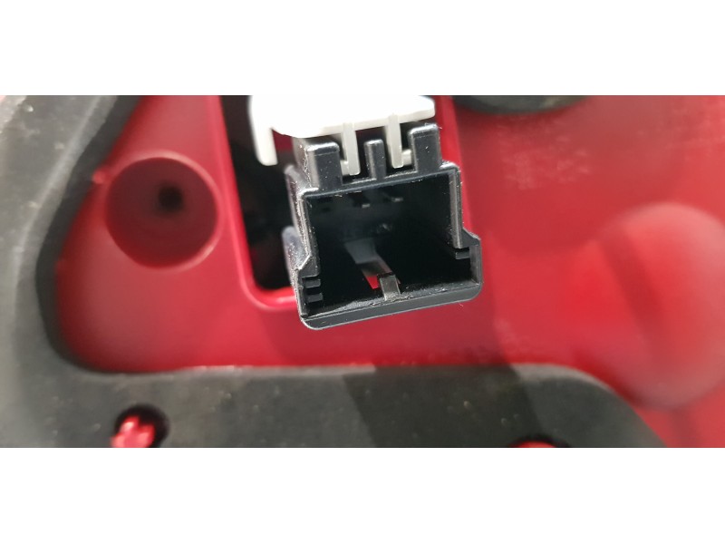 Recambio de piloto trasero derecho interior para volkswagen passat variant (365) highline referencia OEM IAM 3AF945308B   Recambio de piloto trasero derecho interior para volkswagen passat variant (365) highline referencia OEM IAM 3AF945308B