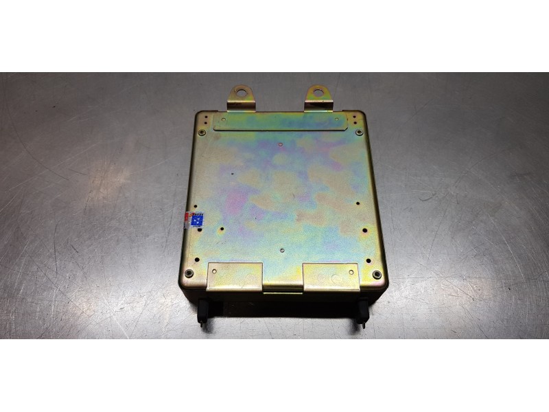 Recambio de centralita motor uce para mitsubishi space runner (n10/n20) city referencia OEM IAM MD325403  