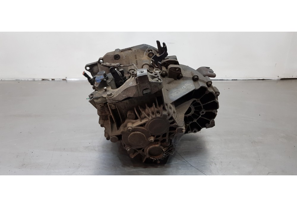 Recambio de caja cambios para ford focus cabrio (ca5) titanium (02.2008) referencia OEM IAM 1882518 8M5R7002FF 8M5R7002FG