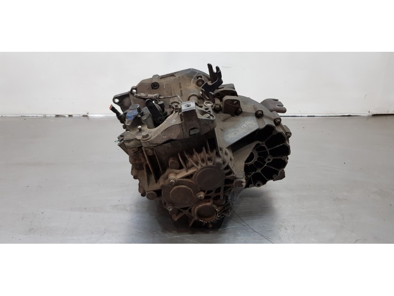 Recambio de caja cambios para ford focus cabrio (ca5) titanium (02.2008) referencia OEM IAM 1882518 8M5R7002FF 8M5R7002FG