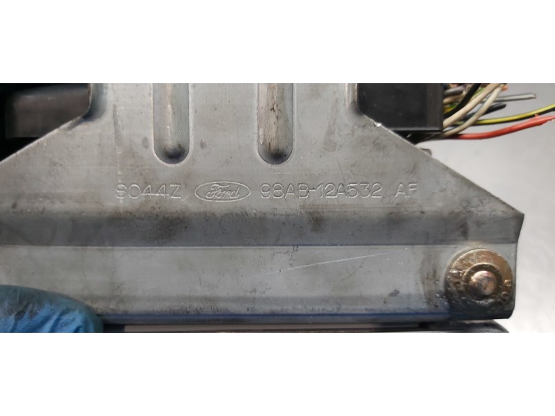 Recambio de centralita motor uce para ford focus berlina (cak) trend referencia OEM IAM 1776295 98AB12A532AF RE98BP12A650TA