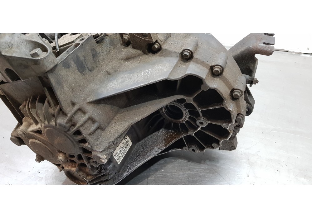 Recambio de caja cambios para ford focus cabrio (ca5) titanium (02.2008) referencia OEM IAM 1882518 8M5R7002FF 8M5R7002FG