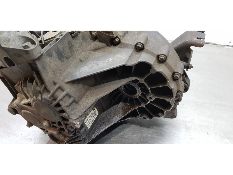 Recambio de caja cambios para ford focus cabrio (ca5) titanium (02.2008) referencia OEM IAM 1882518 8M5R7002FF 8M5R7002FG