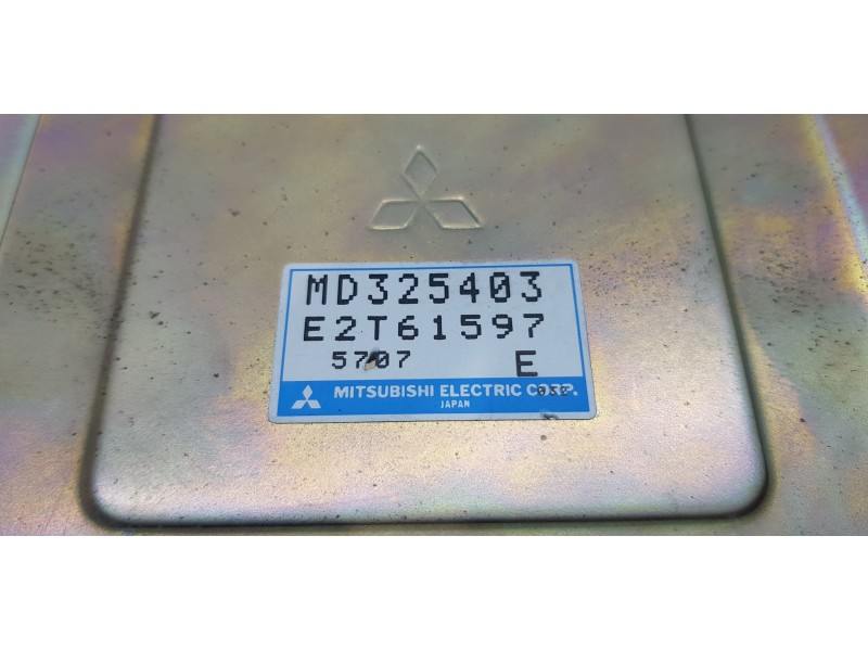 Recambio de centralita motor uce para mitsubishi space runner (n10/n20) city referencia OEM IAM MD325403  
