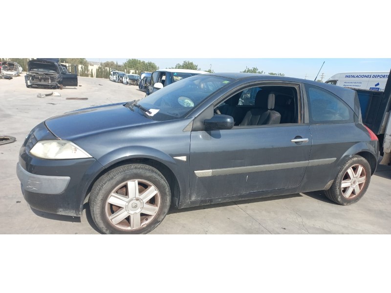 renault megane ii berlina 3p del año 2004