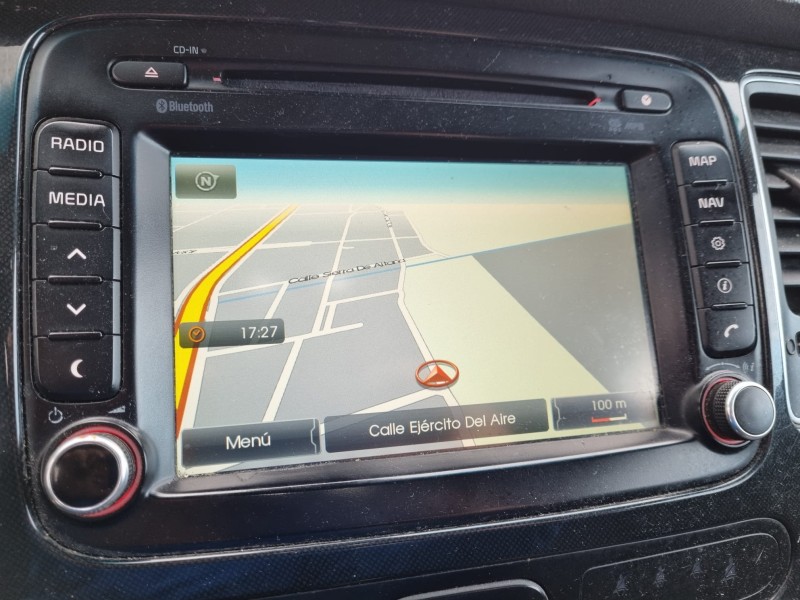 kia carens ( ) del año 2016