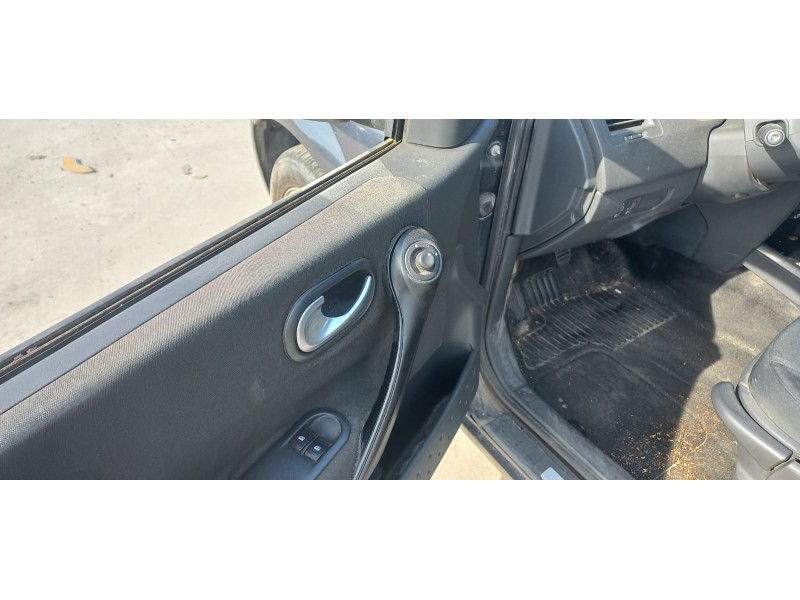 renault megane ii berlina 3p del año 2004