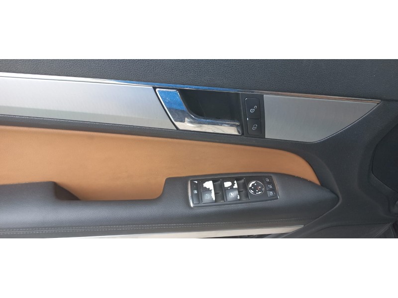 mercedes clase clk (w207) coupe del año 2013