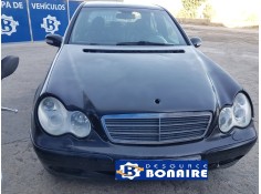 mercedes clase c (w203) berlina del año 2002