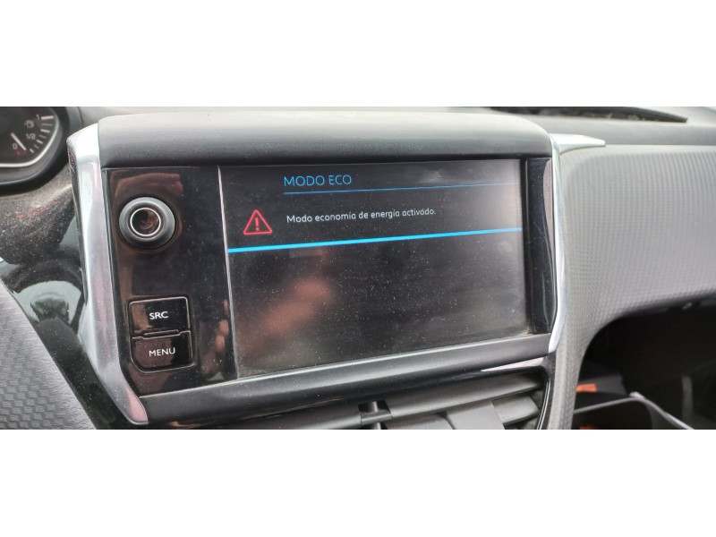 peugeot 208 del año 2017