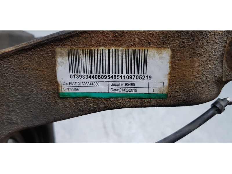 Recambio de mangueta delantera izquierda para peugeot boxer combi 333 l2h2 active blue-hdi 140 referencia OEM IAM 1393344080  