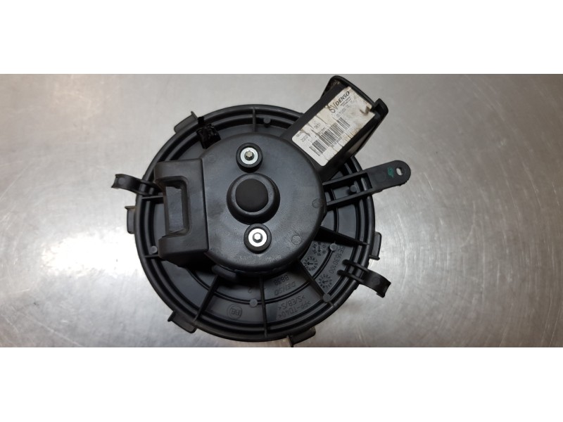 Recambio de motor calefaccion para peugeot boxer combi 333 l2h2 active blue-hdi 140 referencia OEM IAM 6441Y1  