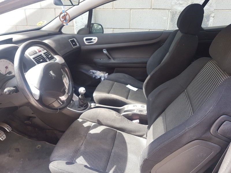 peugeot 307 cc (s2) del año 2005