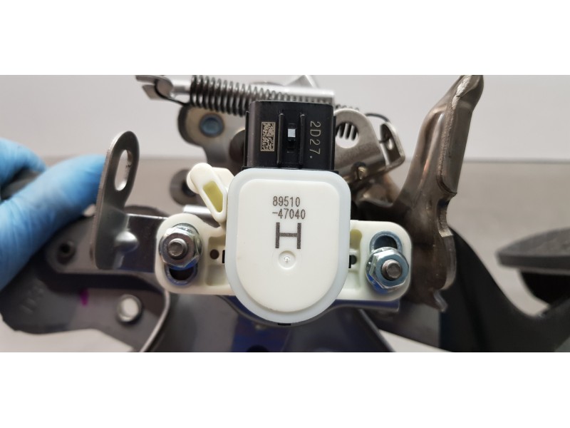 Recambio de pedal freno para toyota rav 4 plug-in hybrid advance referencia OEM IAM 4711042430  